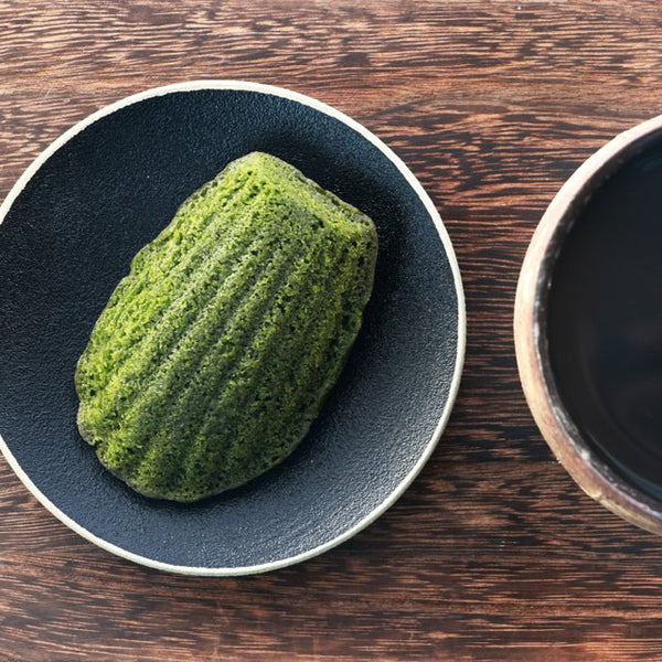 福島一紘作　お抹茶腕　共箱付いてます。最終お値下げとなります。 濃厚抹茶と黒豆のマドレーヌ 「松韻（しょういん）」